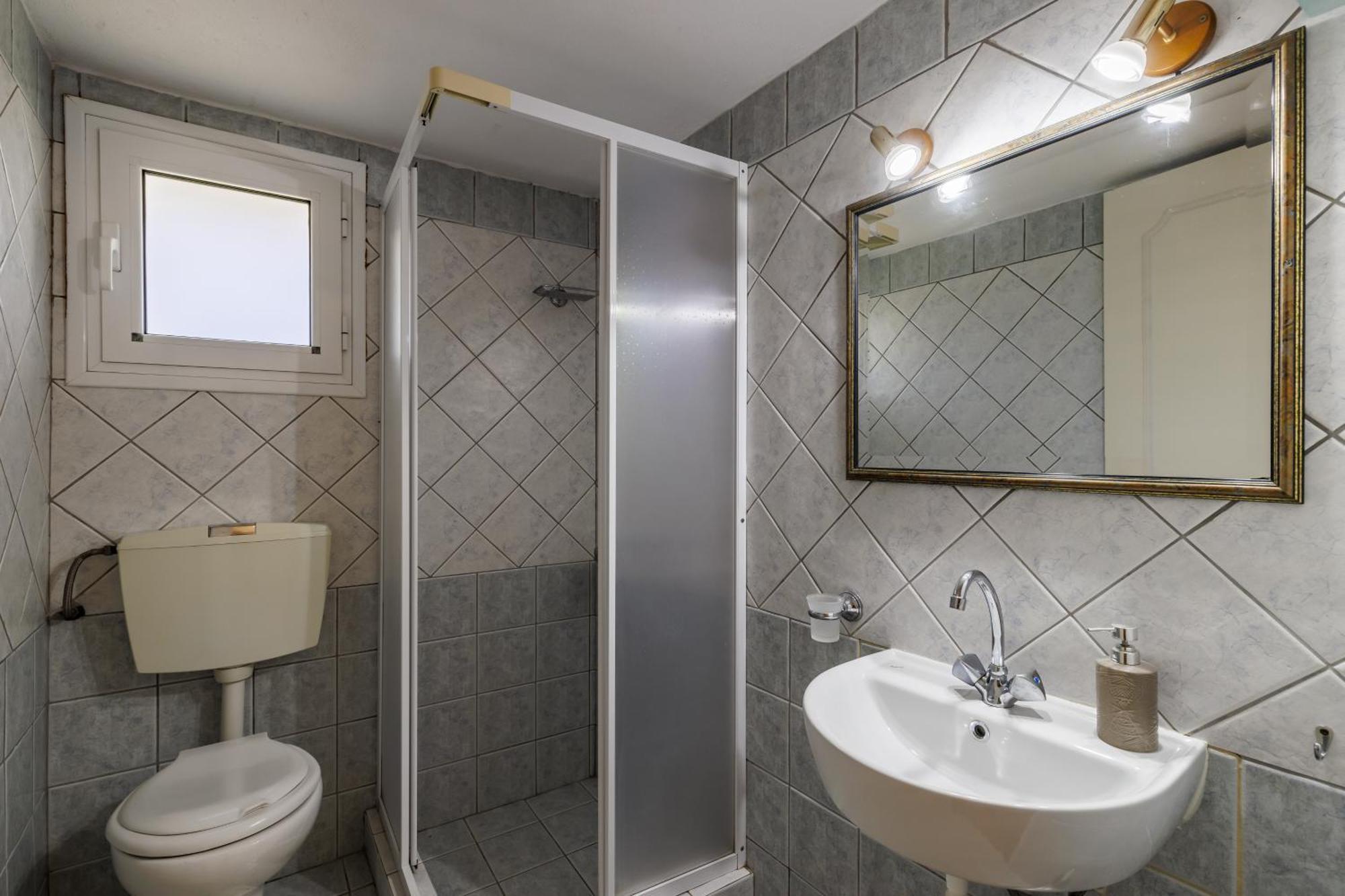 Likasti Apartman Szkópelosz Kültér fotó